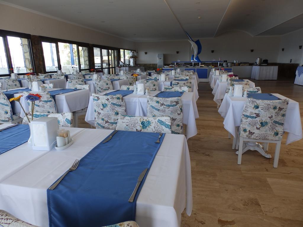 Club Blue White All Inclusive Turgutreis Exterior photo